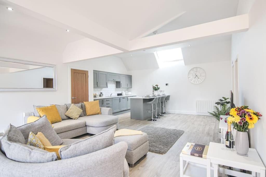 Hoxne Cottages - Rose Cottage With Private Hot Tub York Dış mekan fotoğraf